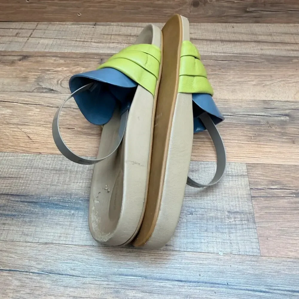 Beatrice Valenzuela product details